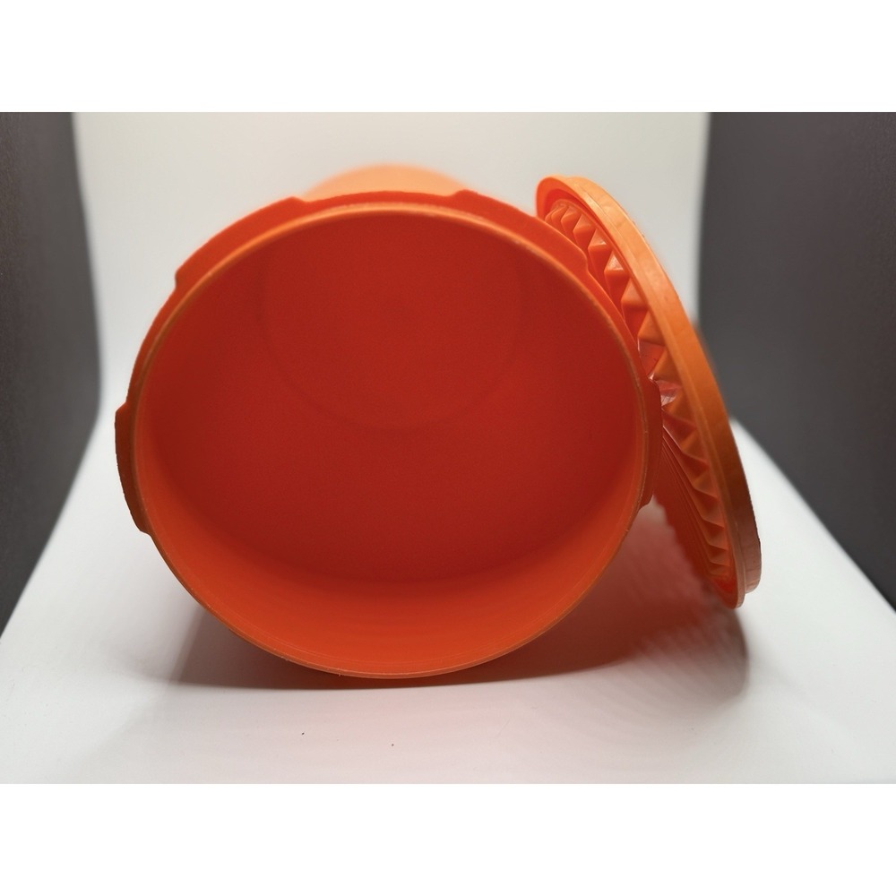 Vintage 70"s Tupperware Harvest Orange Canister #809-4 (7" tall) & Lid - Picture 4 of 6
